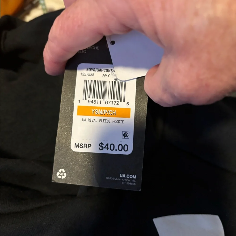 Under Armour Black and White Performance‎ Hoodie
